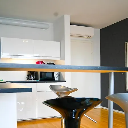 Hideaway Suite Danube Canal Vienna Exterior photo