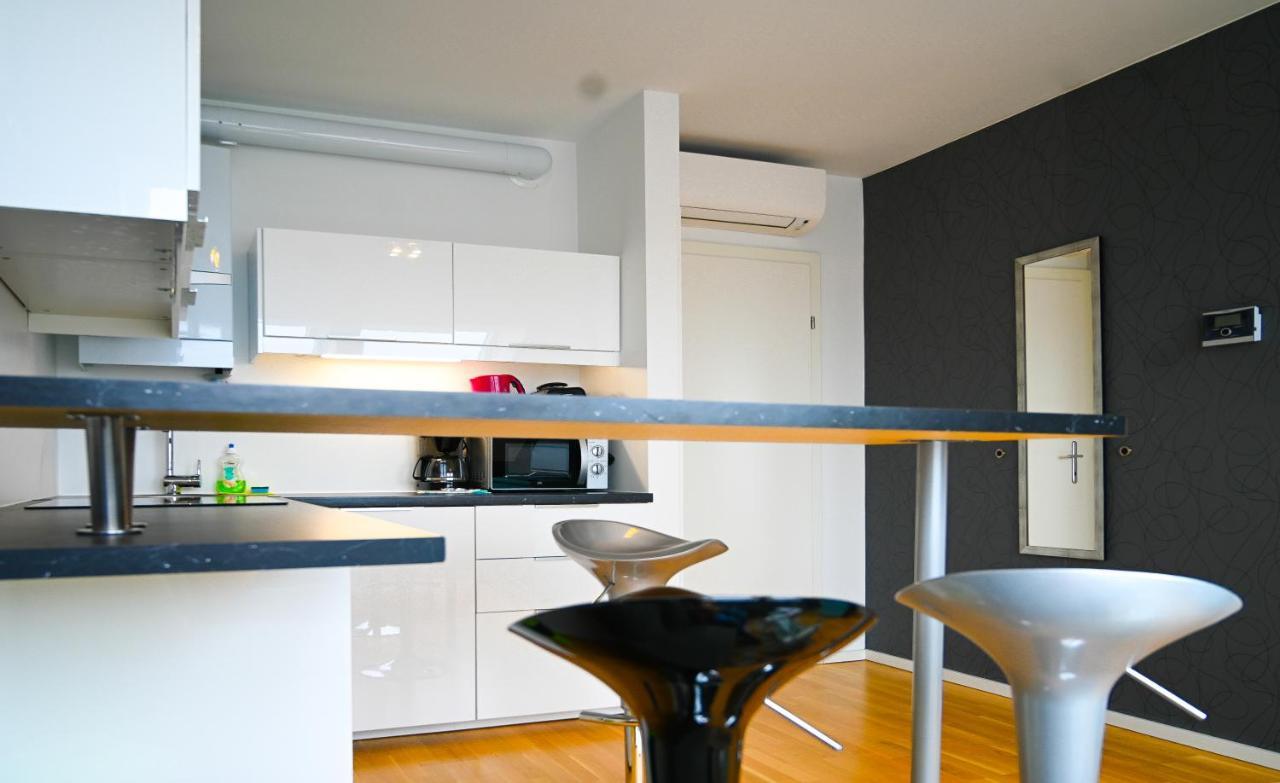 Hideaway Danube Canal Apartment *