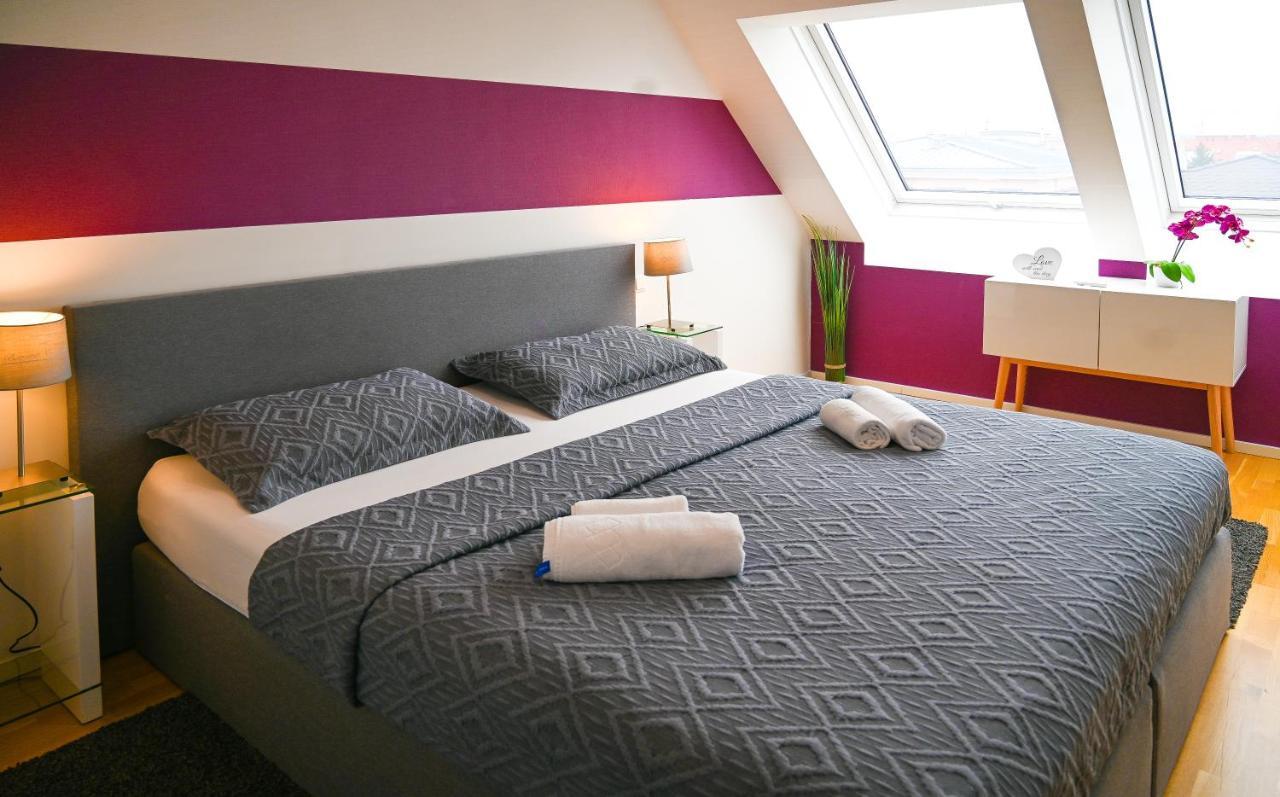 Hideaway Danube Canal Apartment *